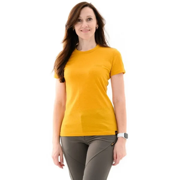 df20b10e944e9aff64e090254d7e7bfb-convert.webp Футболка Turbat Cozy SS Wmn golden yellow